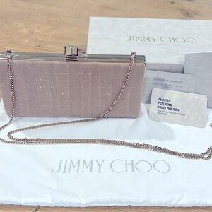 Beautiful dainty clutch w gold chain, light pink Tulle and glitter✨